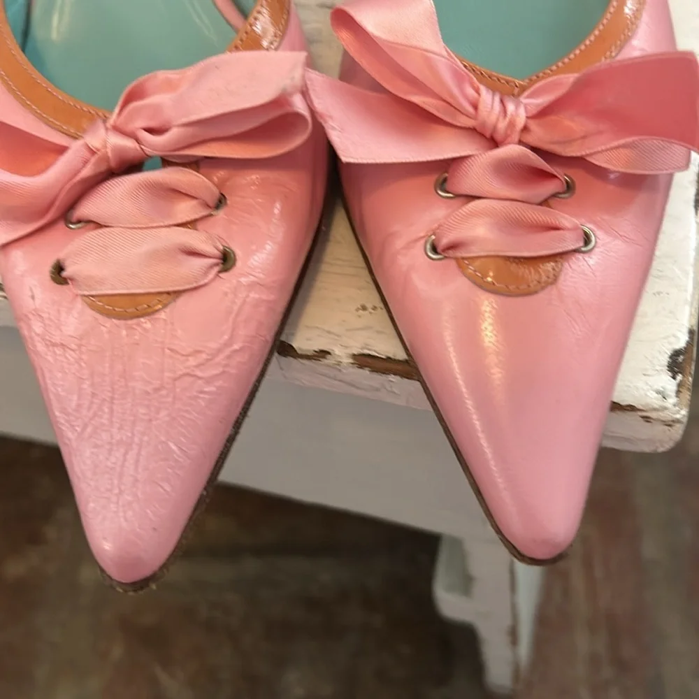 ⭐️Vintage Lilly Pulitzer Pink Kitten Heels with Bow Detail⭐️ - Picture 9 of 9